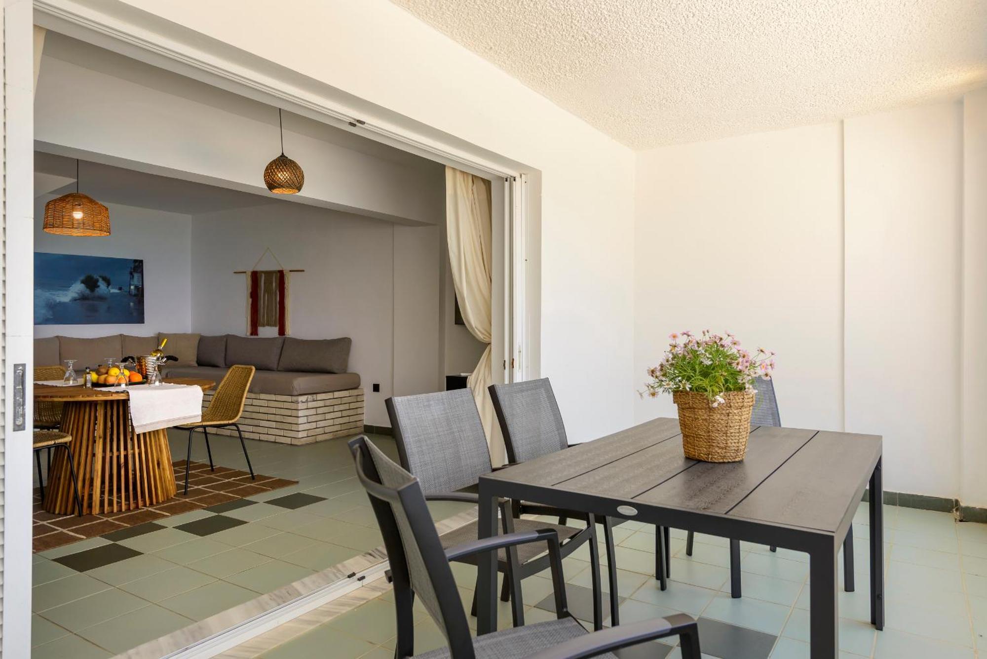 Agali 2 Maizonette Front Of The Sea Apartment Akrogiali Exterior photo